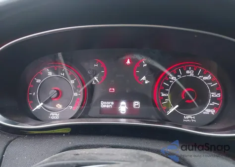 2013 Dodge Dart Sxt z USA, uszkodzony, nr VIN 1C3CDFBAXDD308290